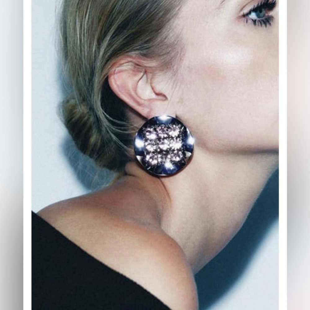 Luxury Silver Round Crystal Statement Earrings - Picture 6 of 15
